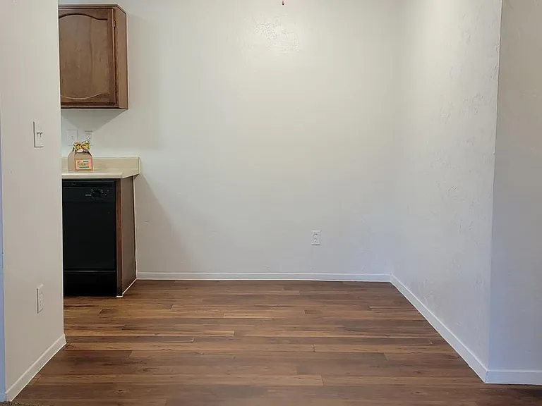 Pantano Villas Apartments — Photo 38