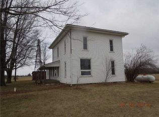 814 S Smith Rd, Owosso, MI 48867