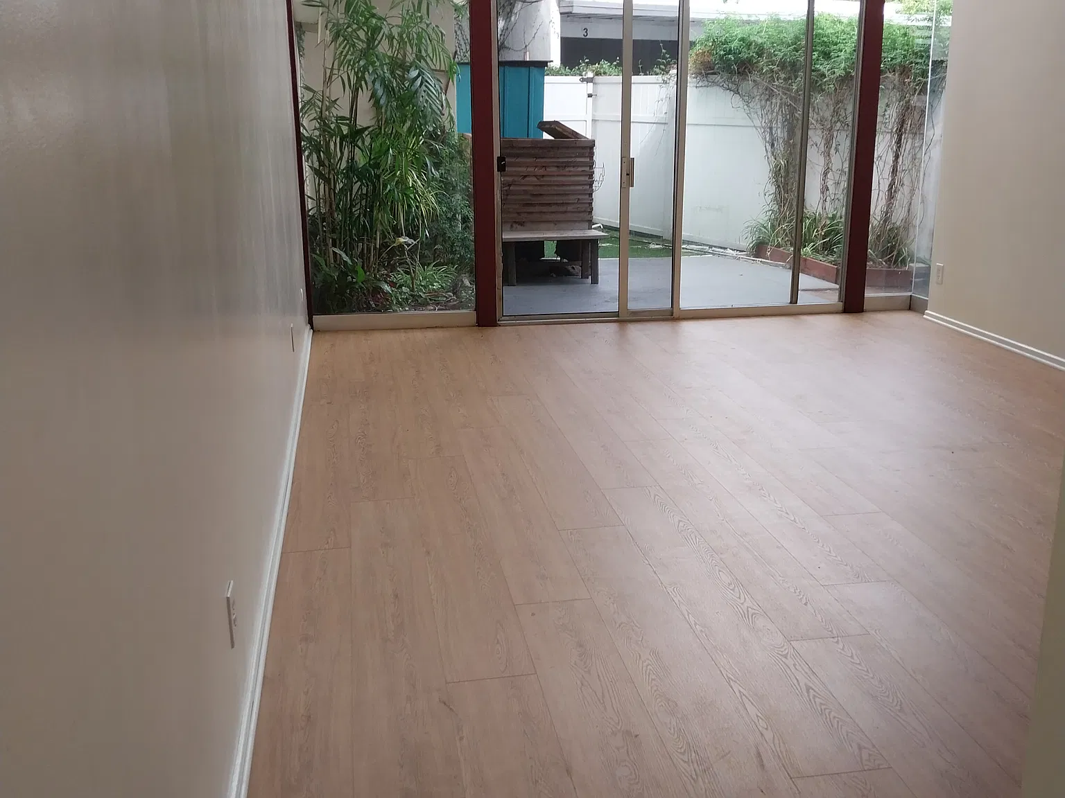 2 bed, 1.5 bath, 1150 sqft, $3,200 — Photo 3