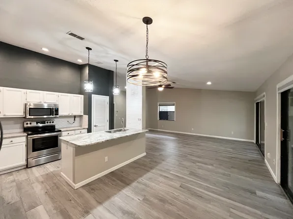 6 Santiago Ct, Saint Augustine, FL 32086