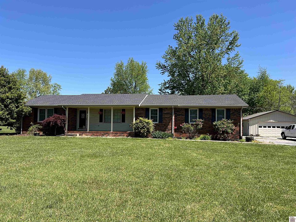 1st image of 210 Skylark Dr