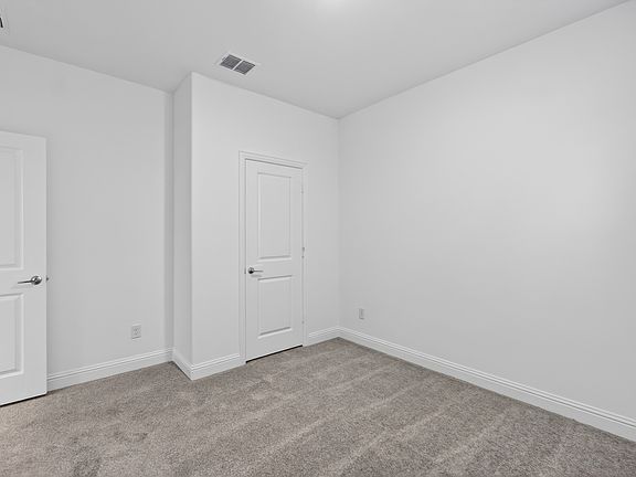 4th image of 1416 Mustang Canyon Dr