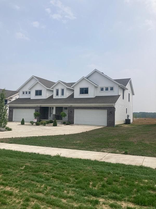 2412 68th St SE, Caledonia, MI 49316 Zillow