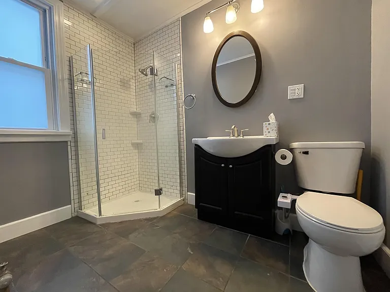 801 University Ave NE — Photo 15