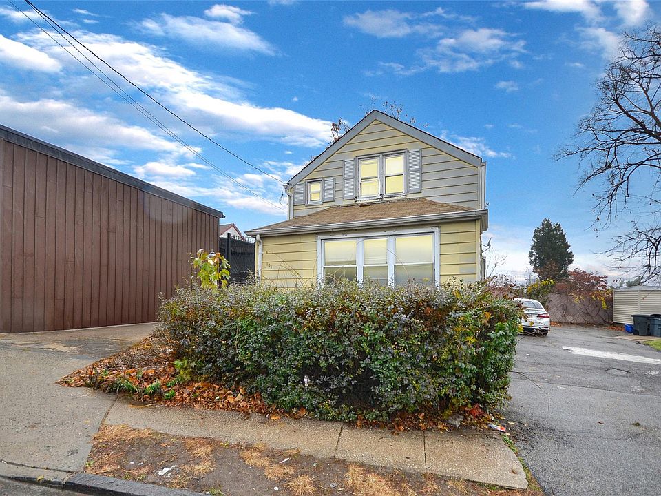 1st image of 341 Prescott Street