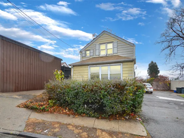 341 Prescott Street, Yonkers, NY 10701