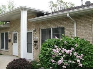 2606 George Ave, Joliet, IL 60435