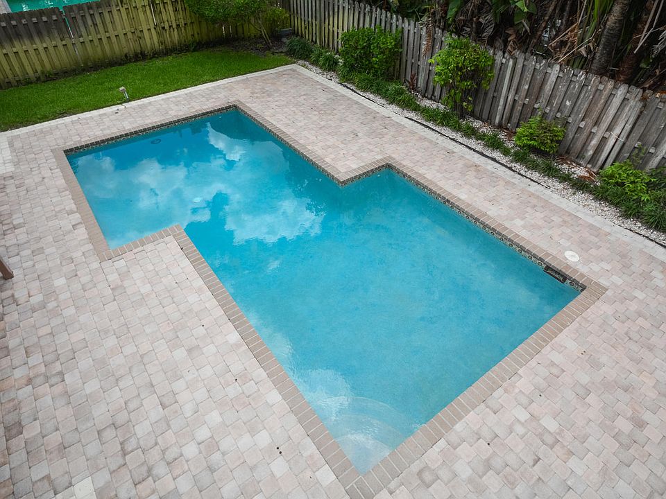 2nd image of 4255 NW 25th Way