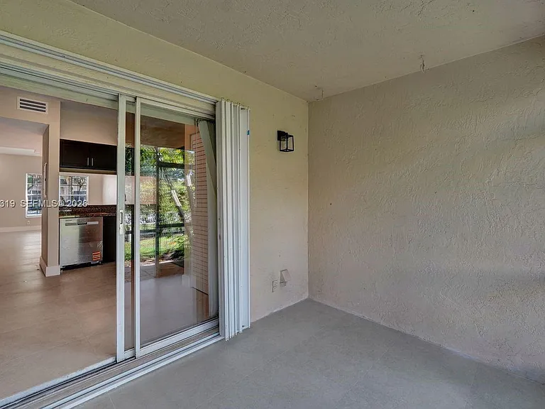 43 Simonton Cir — Photo 10