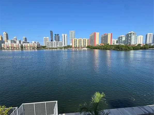 3922 NE 166th St #S306, North Miami Beach, FL 33160
