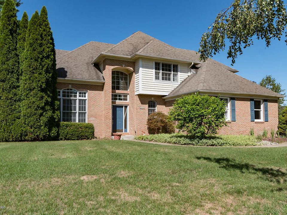 1st image of 7636 Dunross Dr
