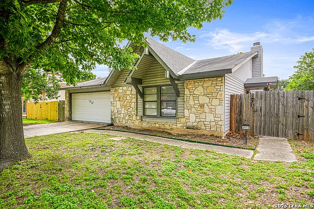 4918 Dare Ln — Photo 3