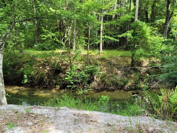 3690 SE 54th Ave, Morriston, FL 32668