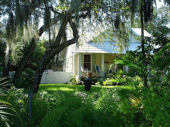 house front from corner of front yard