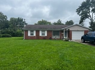 818 Oak Blvd, Greenfield, IN 46140