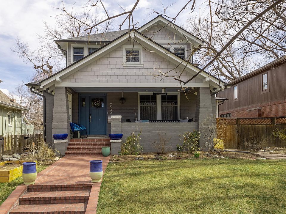 1st image of 2532 Dahlia St