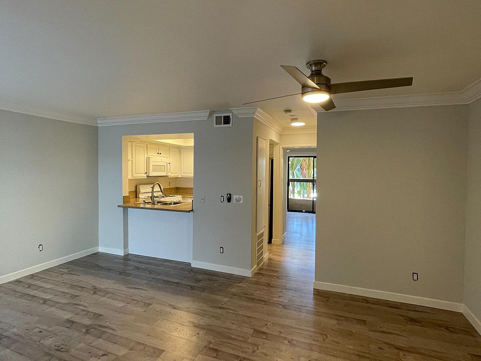 1st image of 2250 N Niagara St #117