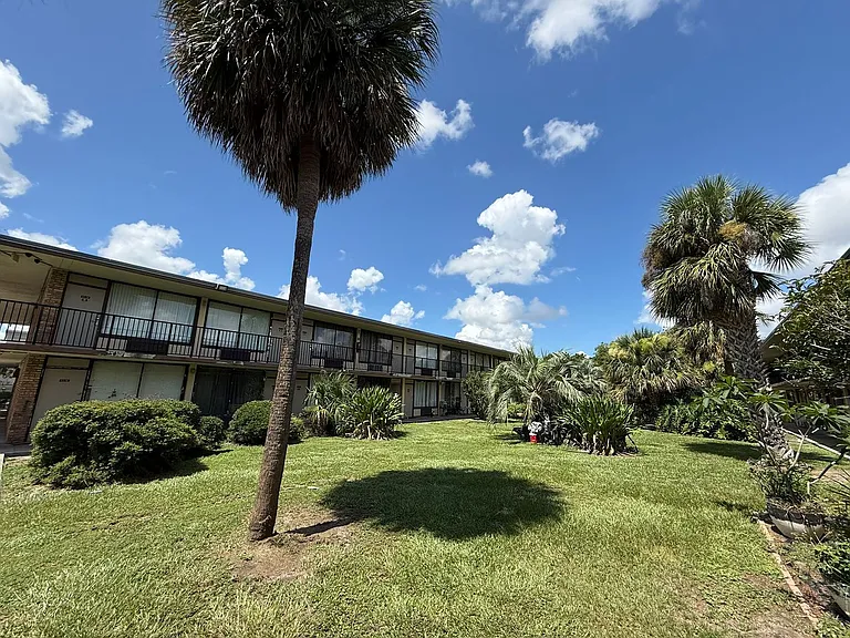 7900 S Orange Blossom Trl #1080 — Photo 9