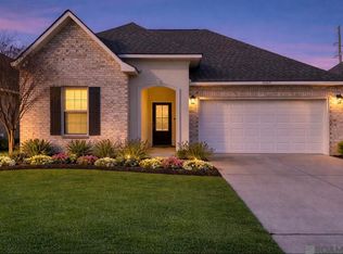 10019 Ole Millstead Ct, Baton Rouge, LA 70816