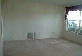 3rd image of 160 River Beach Dr