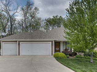7411 N Liberty St, Kansas City, MO 64118