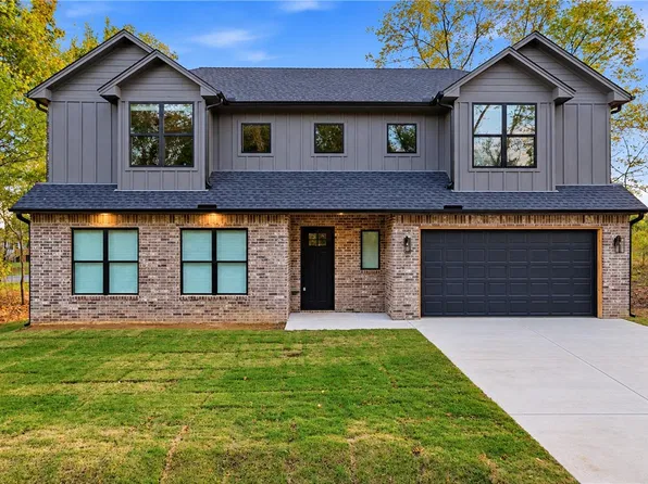 1 McDole Ln, Bella Vista, AR 72715