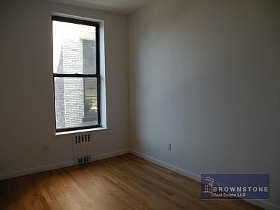 4th image of 354 Henry St APT 4R
