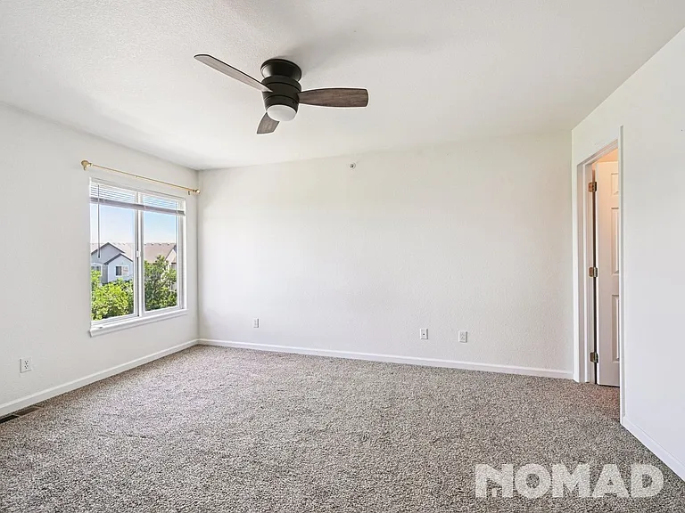 8707 E Florida Ave #604 — Photo 9