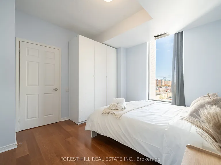 115 Richmond St E #701 — Photo 12