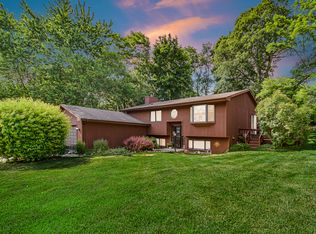 24586 W Oak St, Round Lake, IL