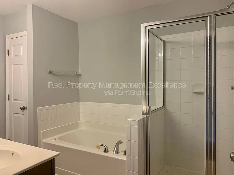 330 Gilman Ln #101 — Photo 19