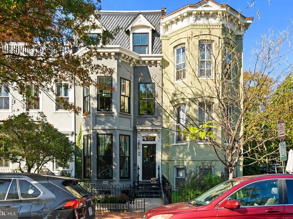 418 Seward Sq SE APT 2, Washington, DC 20003