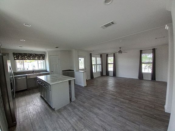 Open concept floorplan