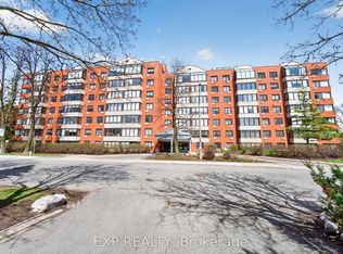 225 Alvin Rd #605, Ottawa, ON K1K 4H6