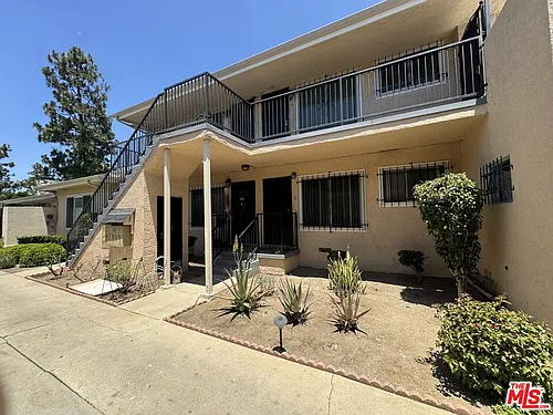10630 Crenshaw Blvd #3 Photo 1 10630 Crenshaw Blvd #3 Photo 1