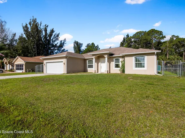 486 Avocado Rd NW, Palm Bay, FL 32907