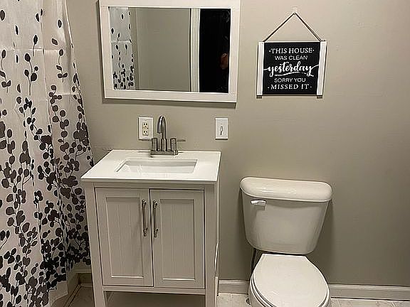 Main Bath