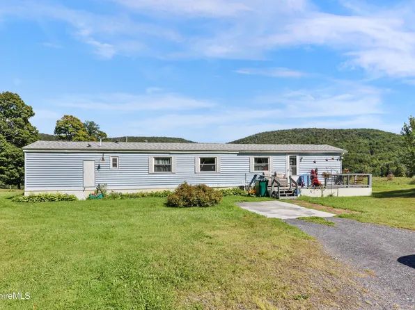 330 Stewart White Rd, Cheshire, MA 01225