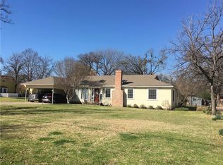 5000 Barbara Rd, River Oaks, TX 76114