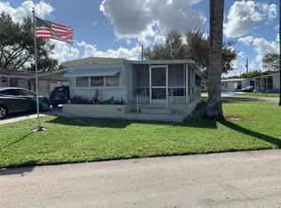 8660 SW 19th St, Fort Lauderdale, FL 33324