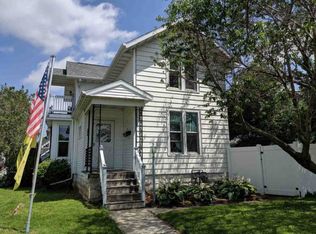 703 E Centerway St, Janesville, WI