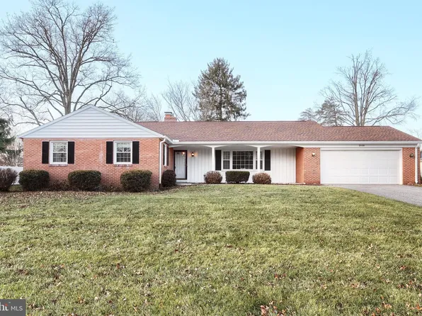 2530 Midpine Dr, York, PA 17404