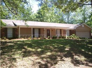 105 Farmington St, Jackson, MS 39212