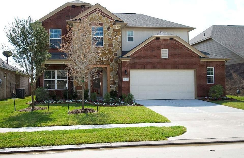 1st image of 30057 Willow Walk Ln