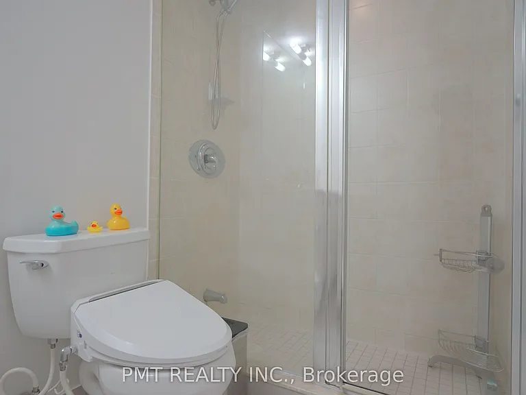 38 Grenville St #1607 — Photo 20