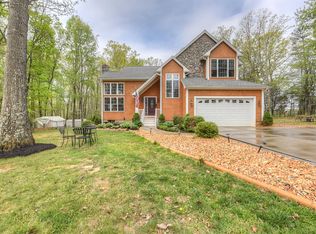 31398 Zoar Rd, Locust Grove, VA 22508