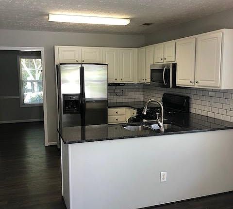updated kitchen with ss appliances