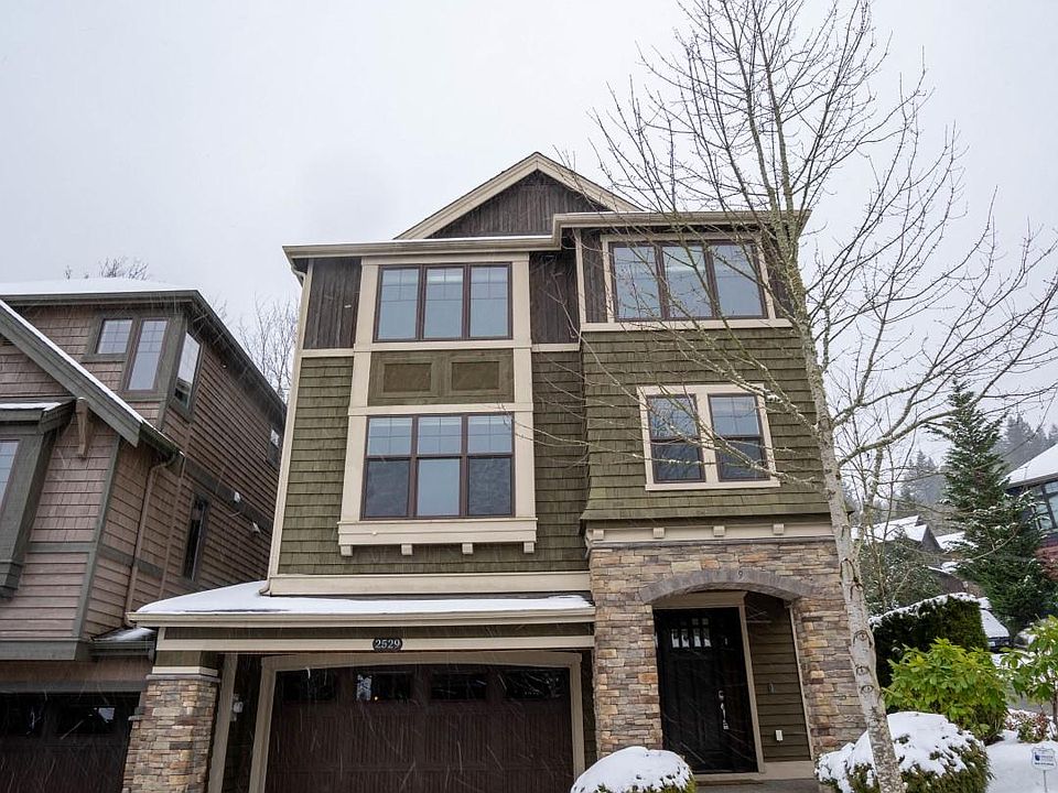 1st image of 2529 NW Stoney Creek Dr