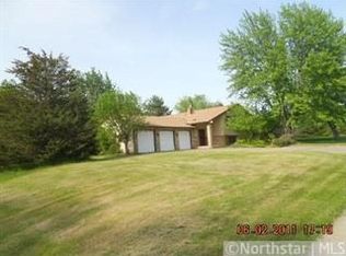 18041 Tamarack St NW, Andover, MN 55304