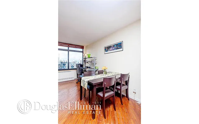 Rented by Douglas Elliman | media 39